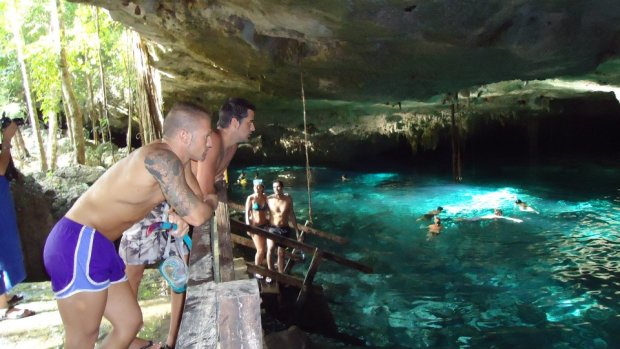 574548_4535643191925_1681484585_n