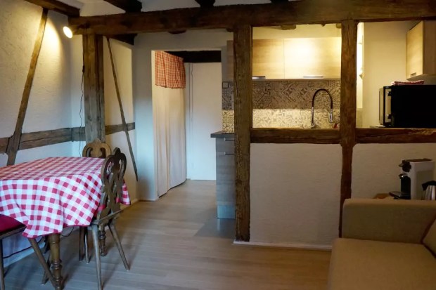 f19b6175-e904-47df-9818-6fbc6ba57df1