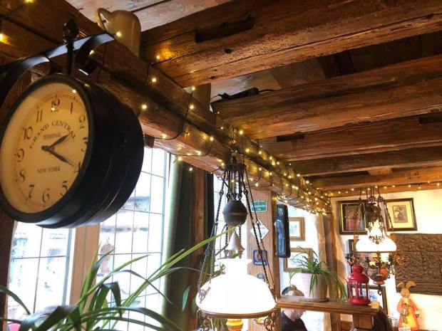 28058764_10215145632616957_7583993051647921581_n