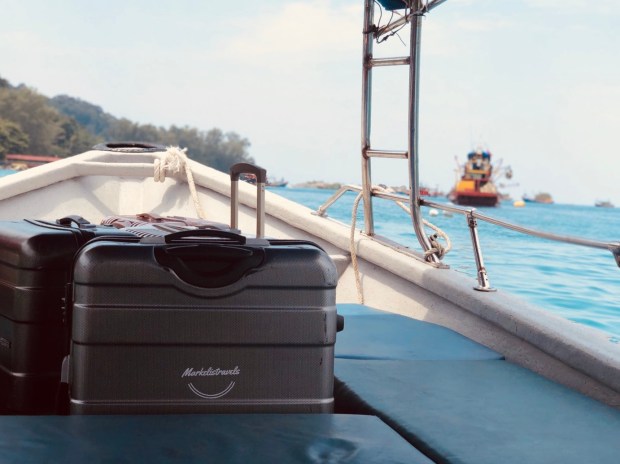 0f14b18b-f4f1-4f0d-8df2-01bf55a9d83e