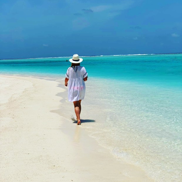 749BEF78-C7AC-423A-9537-5BC3BFE47654